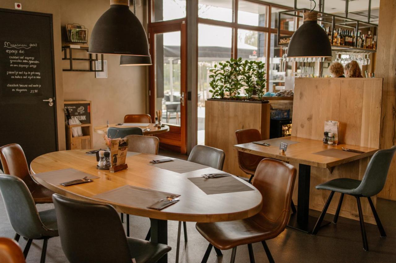 De la Rue Vakantiesuites Sleeuwijk Extérieur photo